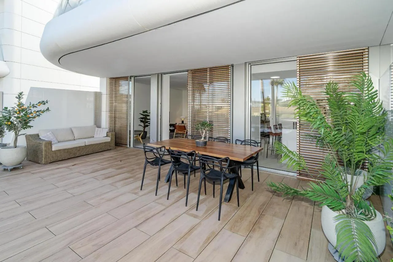 Te- Luxury Resort, Front Line Beach, Families Only Estepona