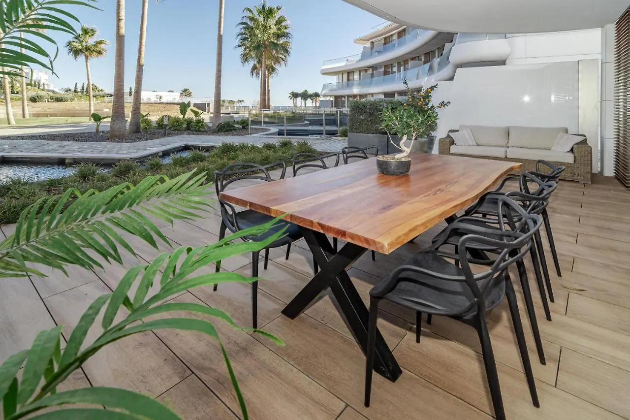 Apartment Te- Luxury Resort, Front Line Beach, Families Only Estepona