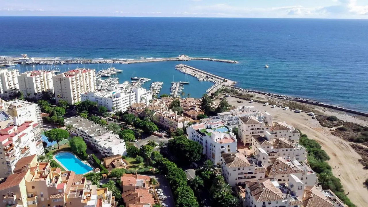 Te- Luxury Resort, Front Line Beach, Families Only Estepona